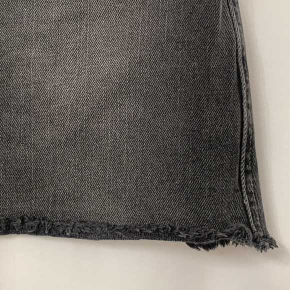 Women’s We The Free Black Denim Zipper Front Skirt Size 28 EUC - Picture 4 of 7